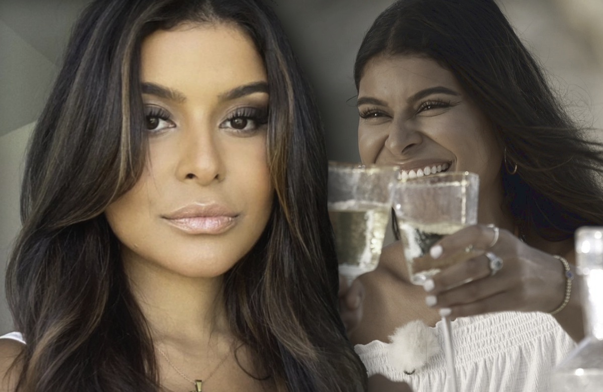"Bachelor" 2023: Yolanda ernst und mit Sektglas in der Hand