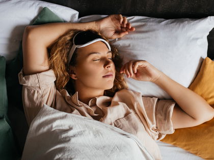 Anti-Aging: Dieses Vitamin-C-Serum bringt fahle und matte Haut über Nacht zum Strahlen
