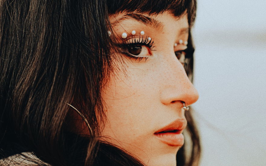 Wimpernpflege: DIESES Öl wirkt wahre Wunder bei strapazierten Wimpern