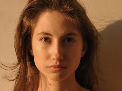 Make-up: DIESER getönte Sonnenschutz sorgt für ein ebenmäßiges Hautbild – unter 10 Euro!