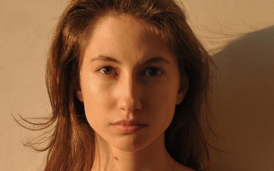 Make-up: DIESER getönte Sonnenschutz sorgt für ein ebenmäßiges Hautbild – unter 10 Euro!