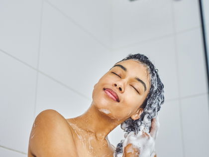 Laut "Öko-Test": Dieses 4-Euro-Anti-Schuppen-Shampoo ist Testsieger