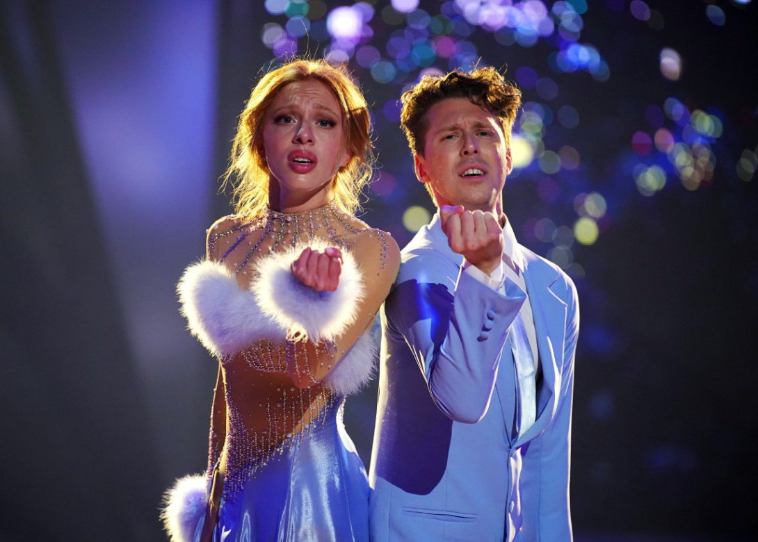 "Let's Dance": Anna Ermakova & Valentin Lusin in Show 7