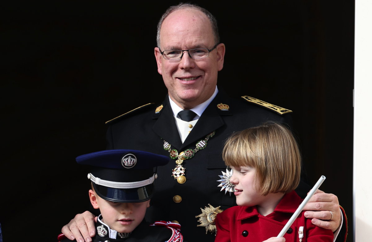 Fürst Albert II. und seine Kinder Jacques und Gabriella von Monaco, 2022.