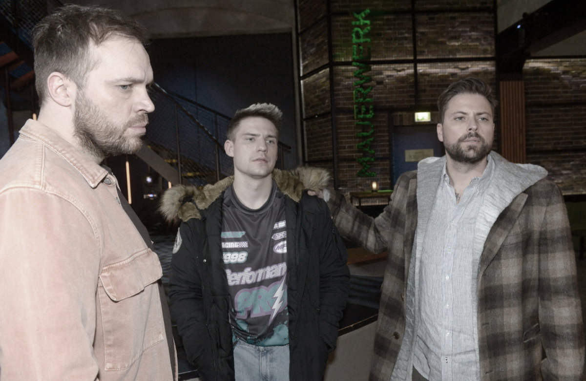 Erik, Moritz und John nehmen bei GZSZ Abschied von Laura