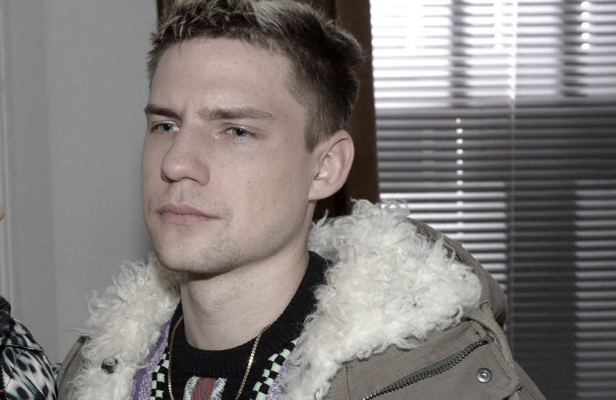 Moritz weint bei GZSZ