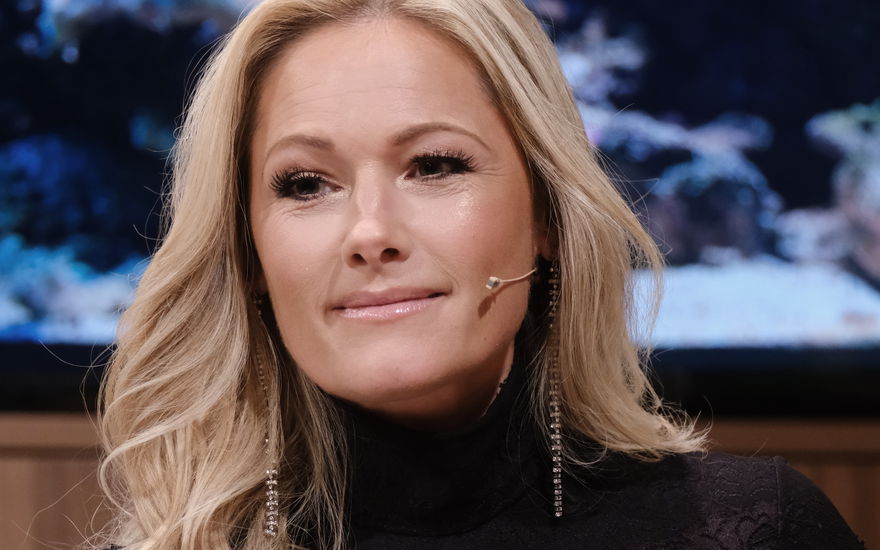 Helene Fischer wird in einer österreichischen Talkshow interviewt