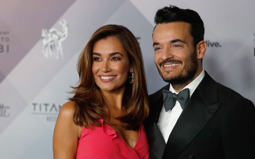 Jana Ina Zarrella und Giovanni Zarrella posieren beim Tribute to Bambi 2021