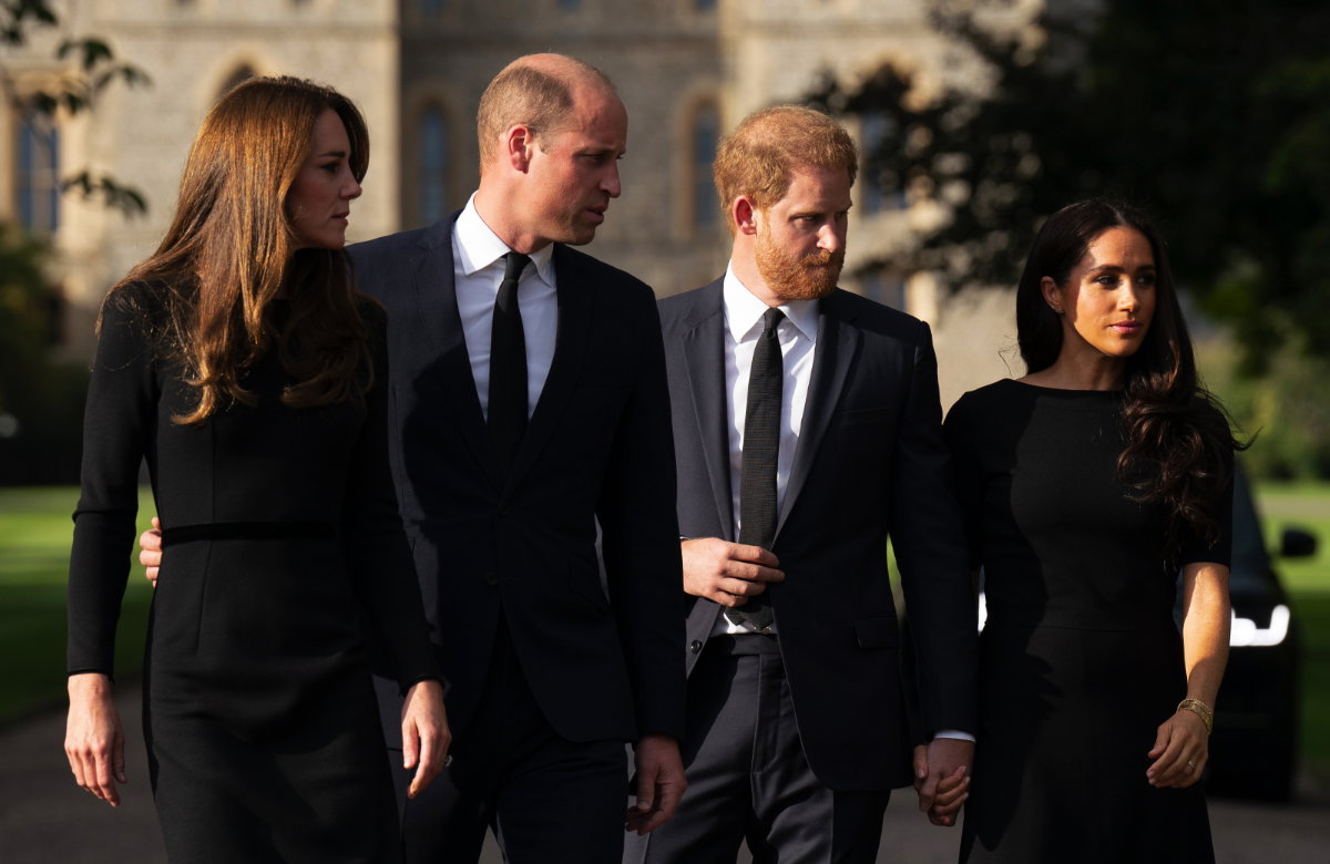 Prinzessin Kate, Prinz William, Prinz Harry und Herzogin Meghan am Schloss Windsor.