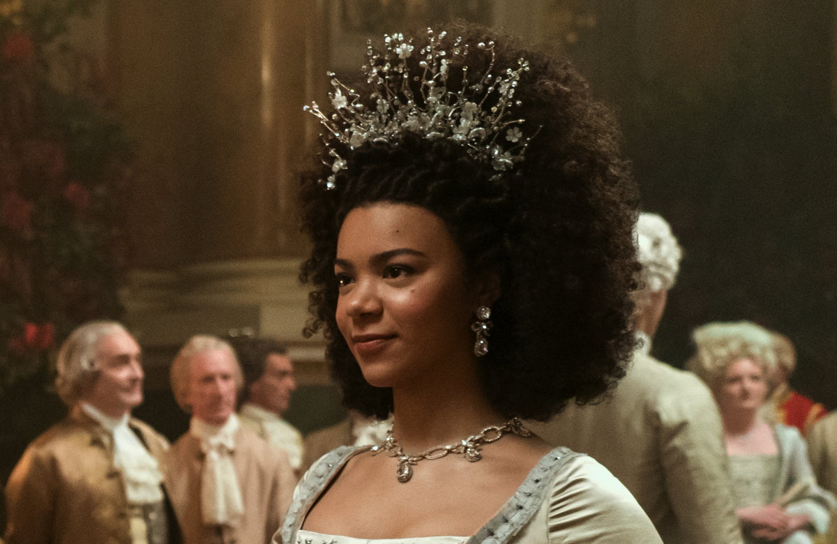 India Ria Amarteifio als Queen Charlotte.