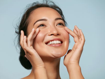 Glow Boost mit Vitamin C: Dieser Beauty Booster glättet deine Haut über Nacht
