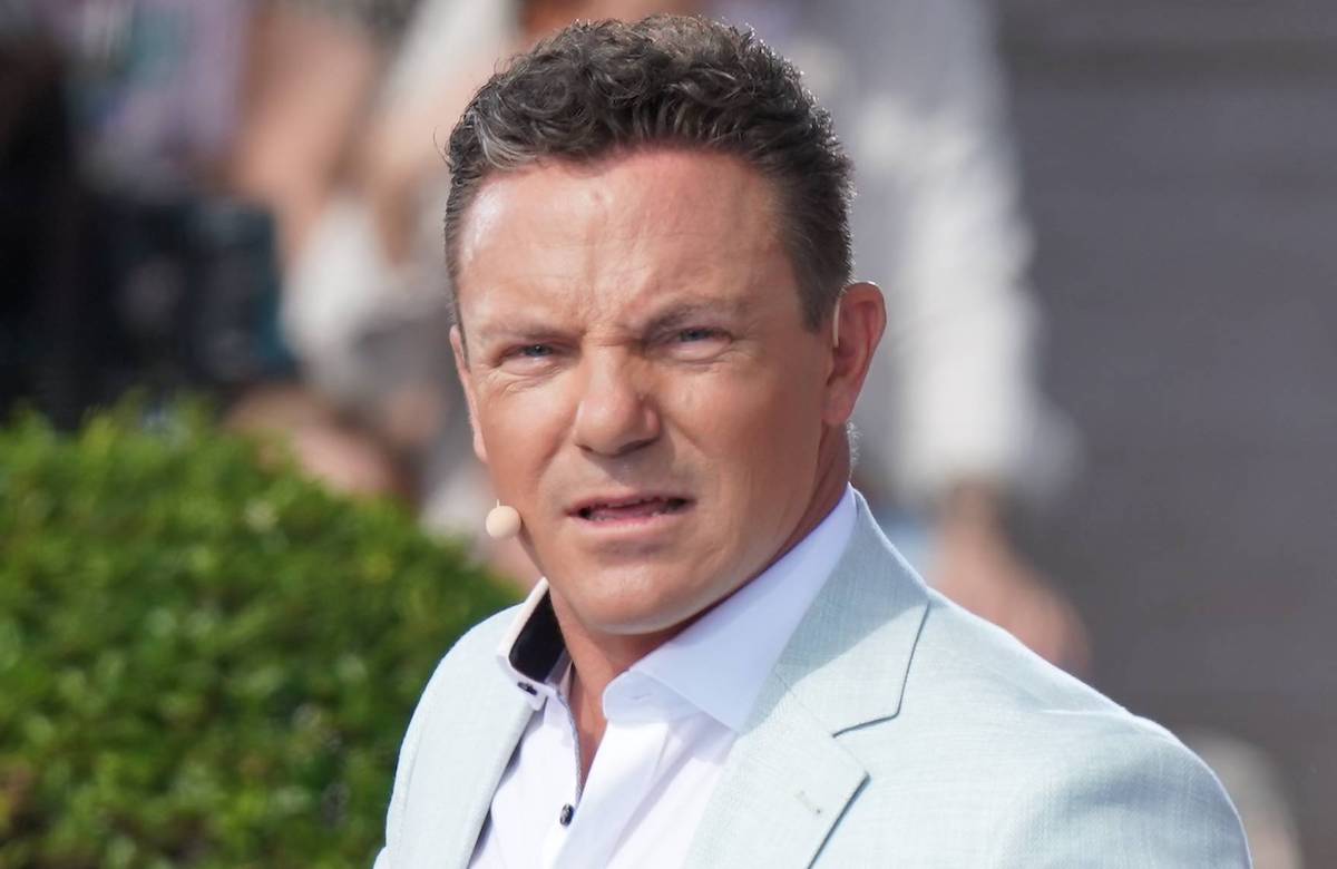Stefan Mross guckt empört