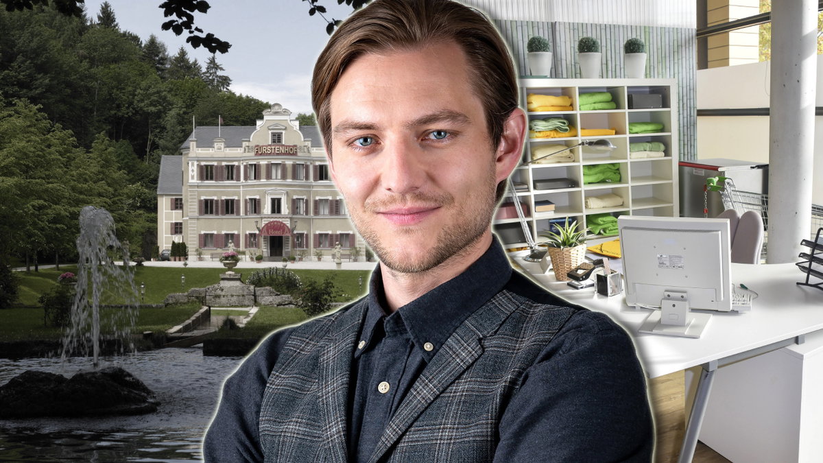 "Sturm der Liebe"-Star Matthias Zera, im Hintergrund ist der Fürstenhof links und rechts ein Ärztezimmer