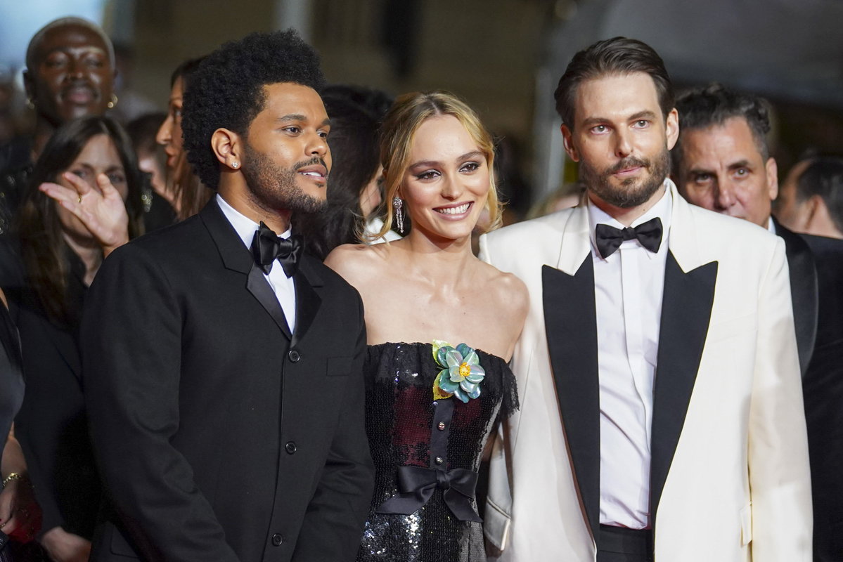 The Weeknd, Lily-Rose Depp und Sam Levinson bei der Premiere von "The Idol" in Cannes
