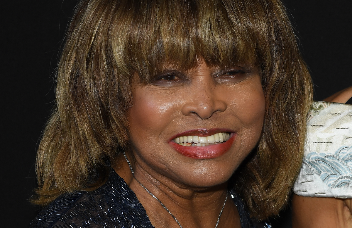 Tina Turner lacht