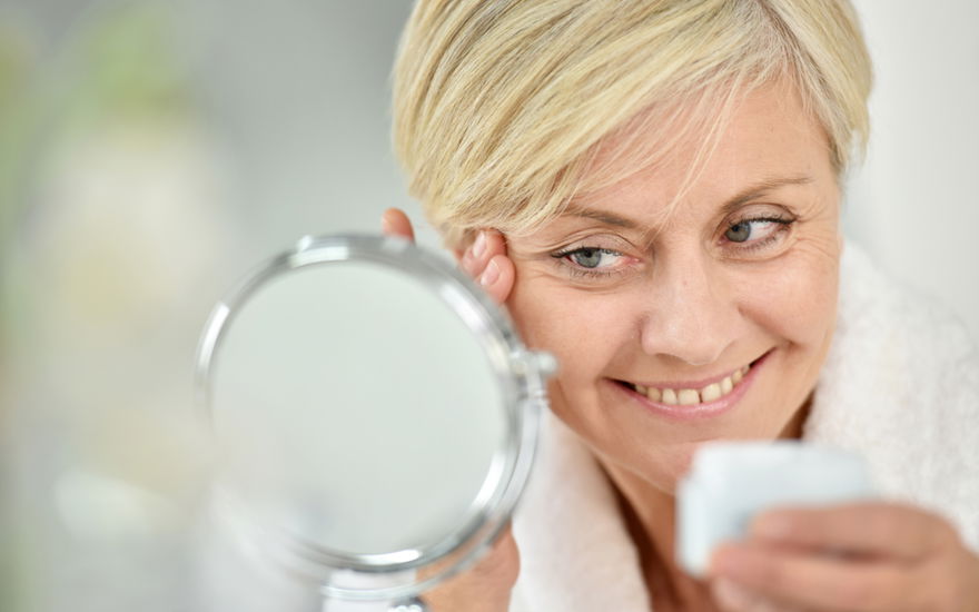 Anti-Aging: Diese Creme für reife Haut besitzt eine Doppelwirkung 