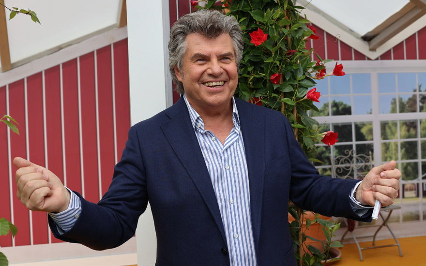 Andy Borg lacht