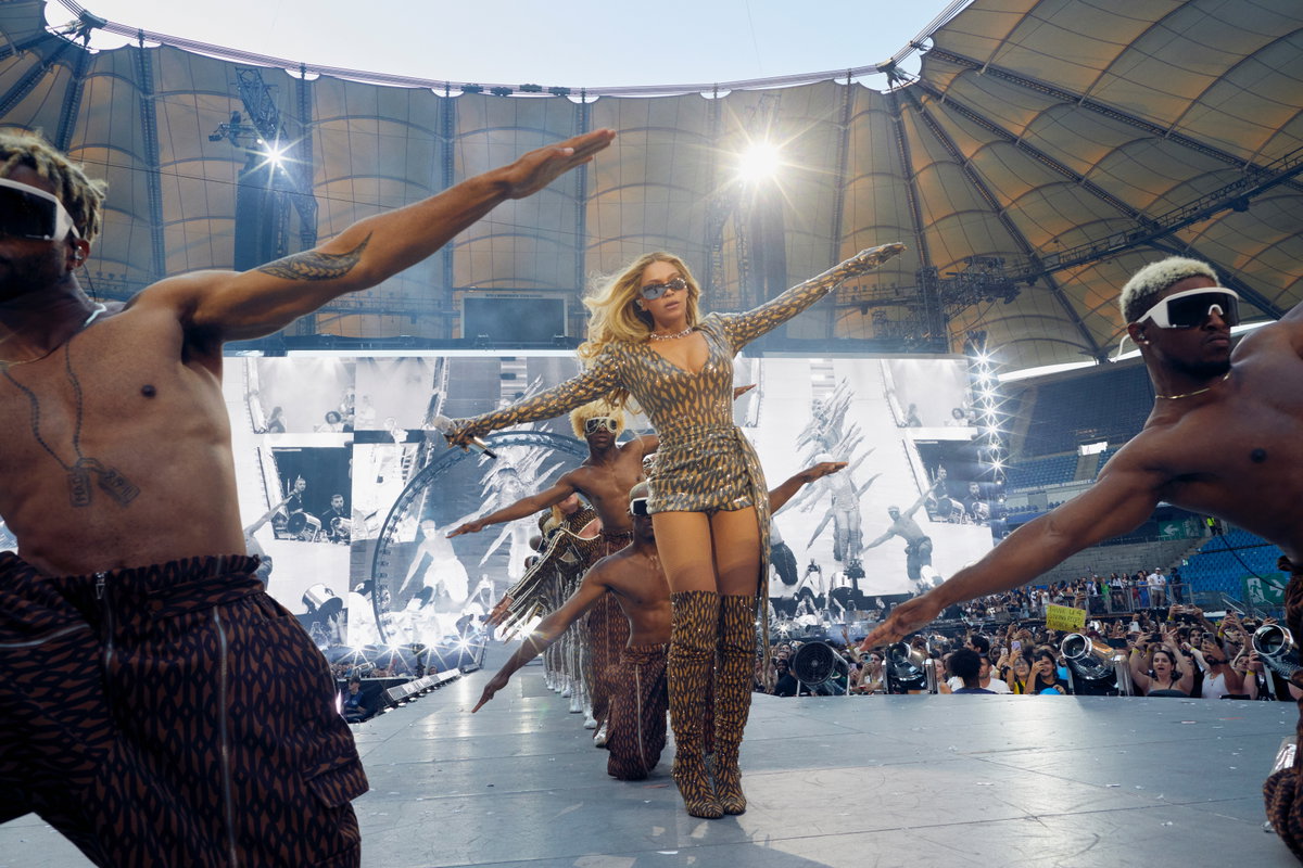 Beyoncé bei ihrem Konzert im Volksparkstadion 2023