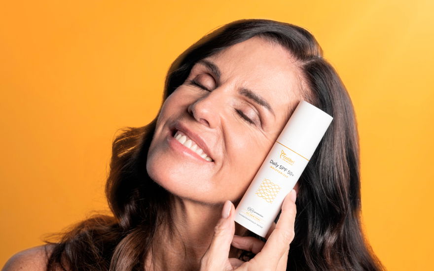 Hautpflege: Diese Sonnencreme pflegt wie eine Anti-Aging-Creme