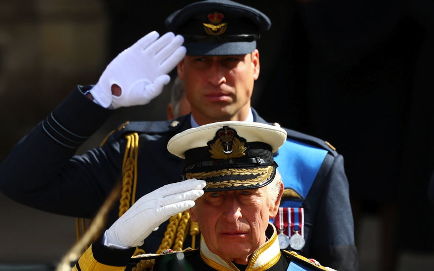 König Charles III. und Prinz William.