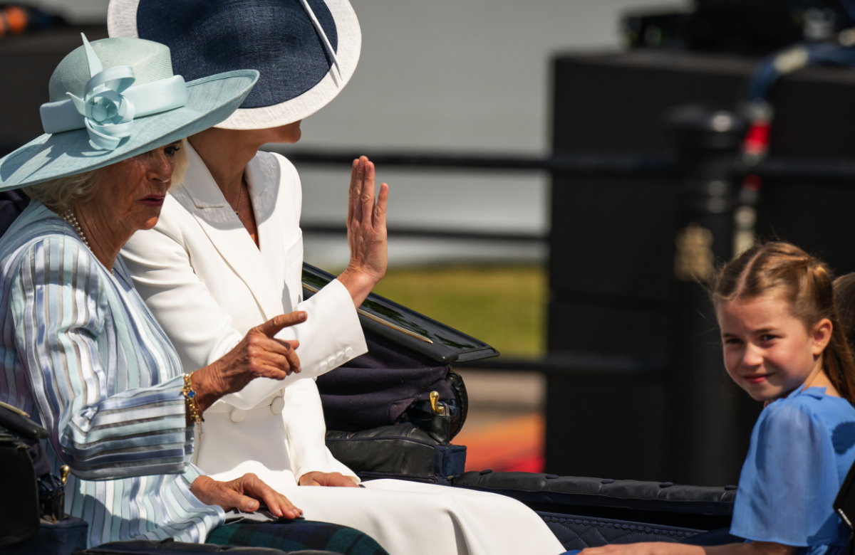 Königin Camilla und Prinzessin Charlotte, 2022.