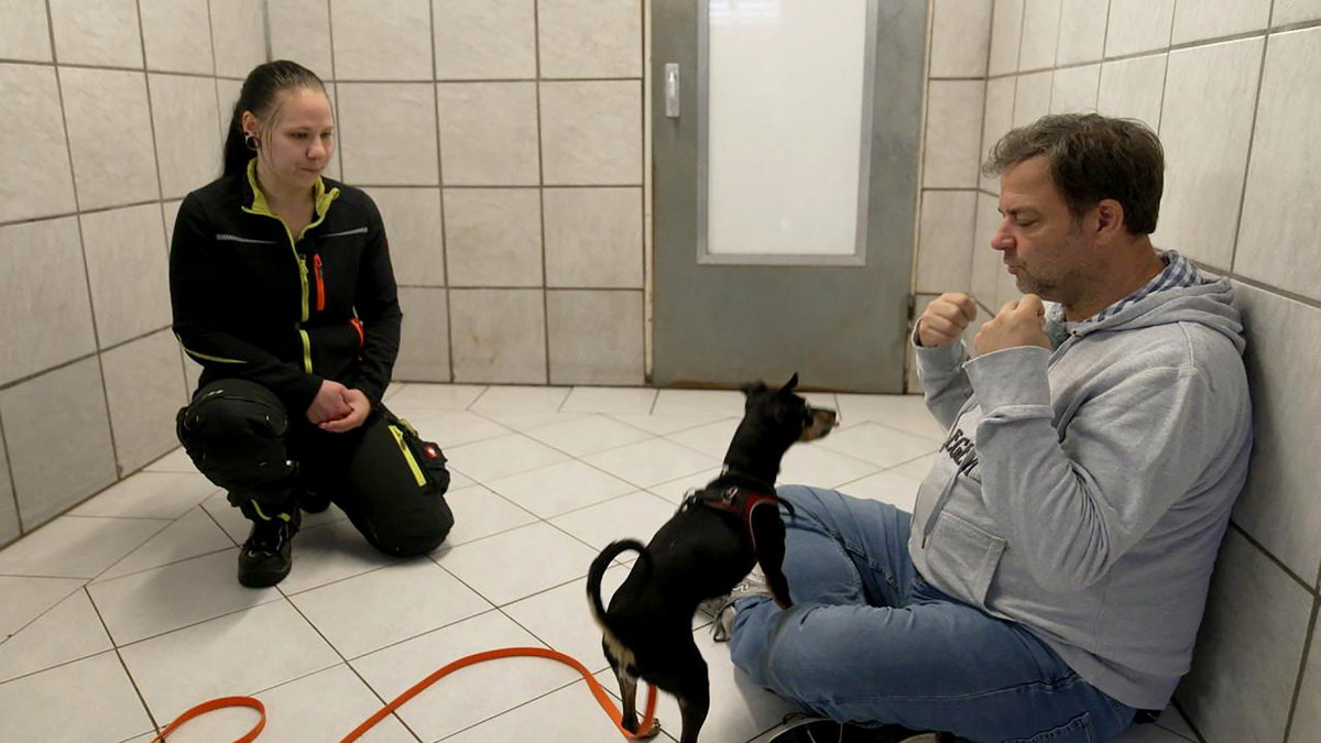 Martin Rütter mit Hund Püppi