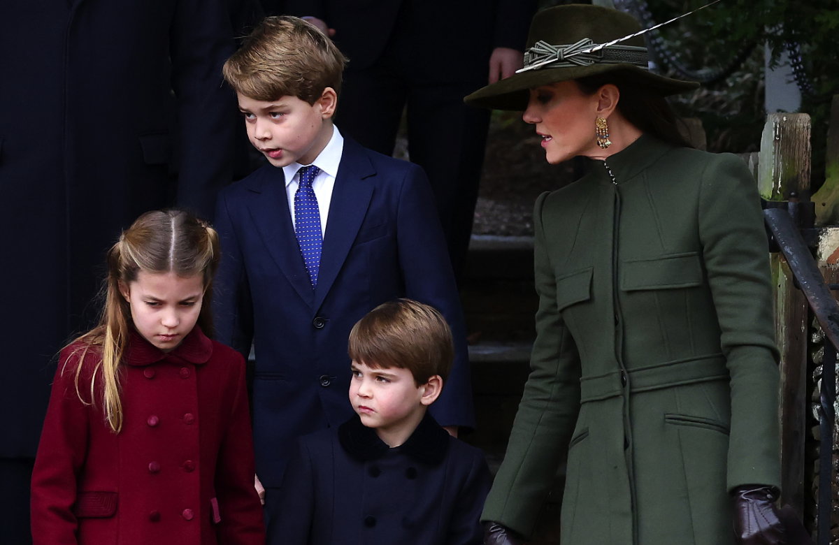 Prinzessin Charlotte, Prinz George und Prinz Louis mit ihrer Mama Prinzessin Kate.