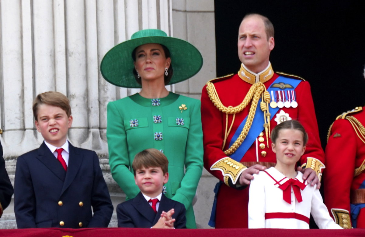 Prinzessin Kate und Prinz William mit ihren Kindern Prinz George, Prinz Louis und Prinzessin Charlotte.