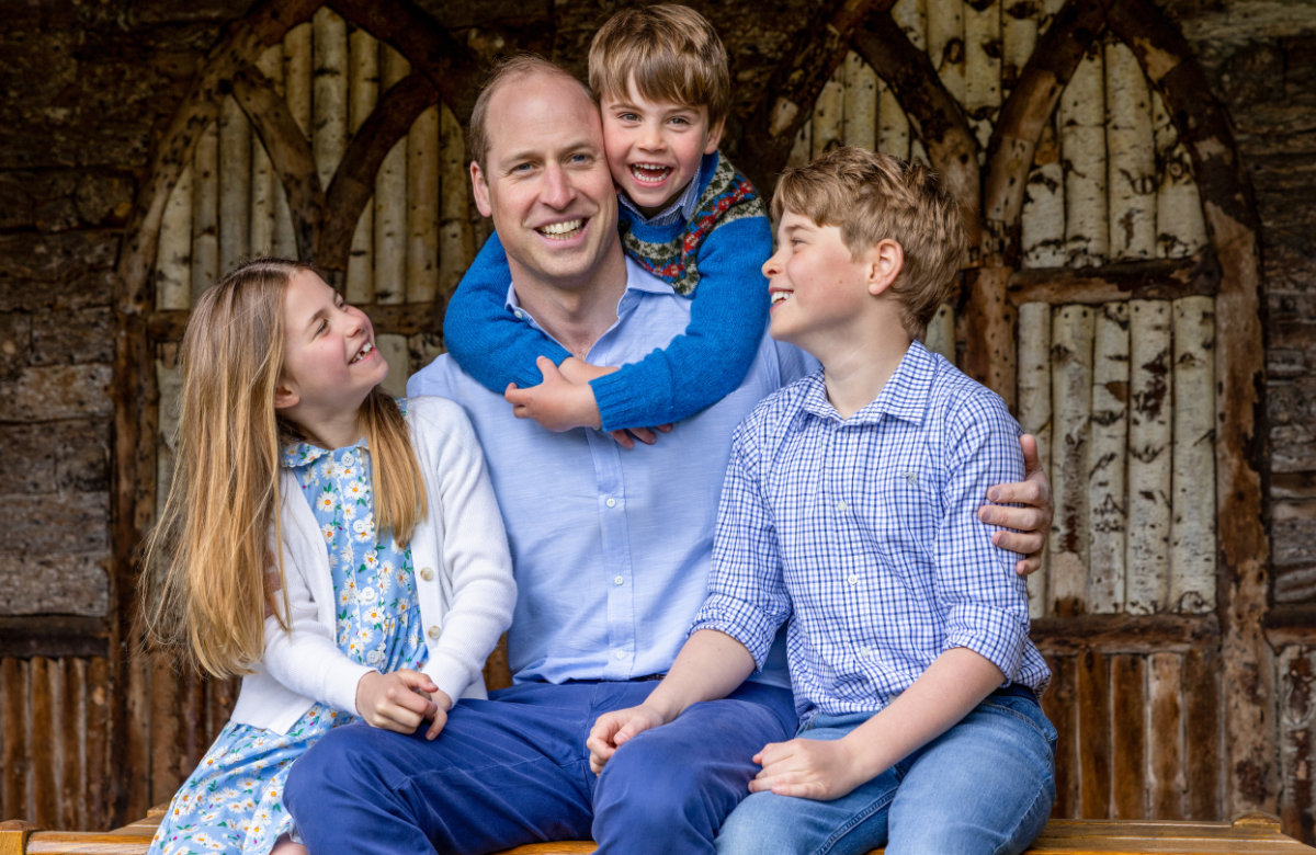 Royales Vatertagsbild 2023: Prinz William mit seinen Kindern Charlotte, Louis und George