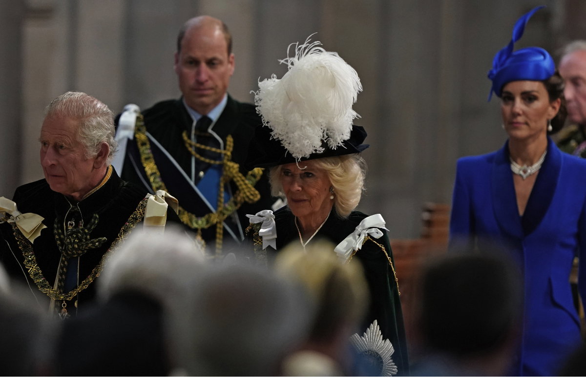 Prinzessin Kate, Prinz William, König Charles III. und Königin Camilla in Schottland.