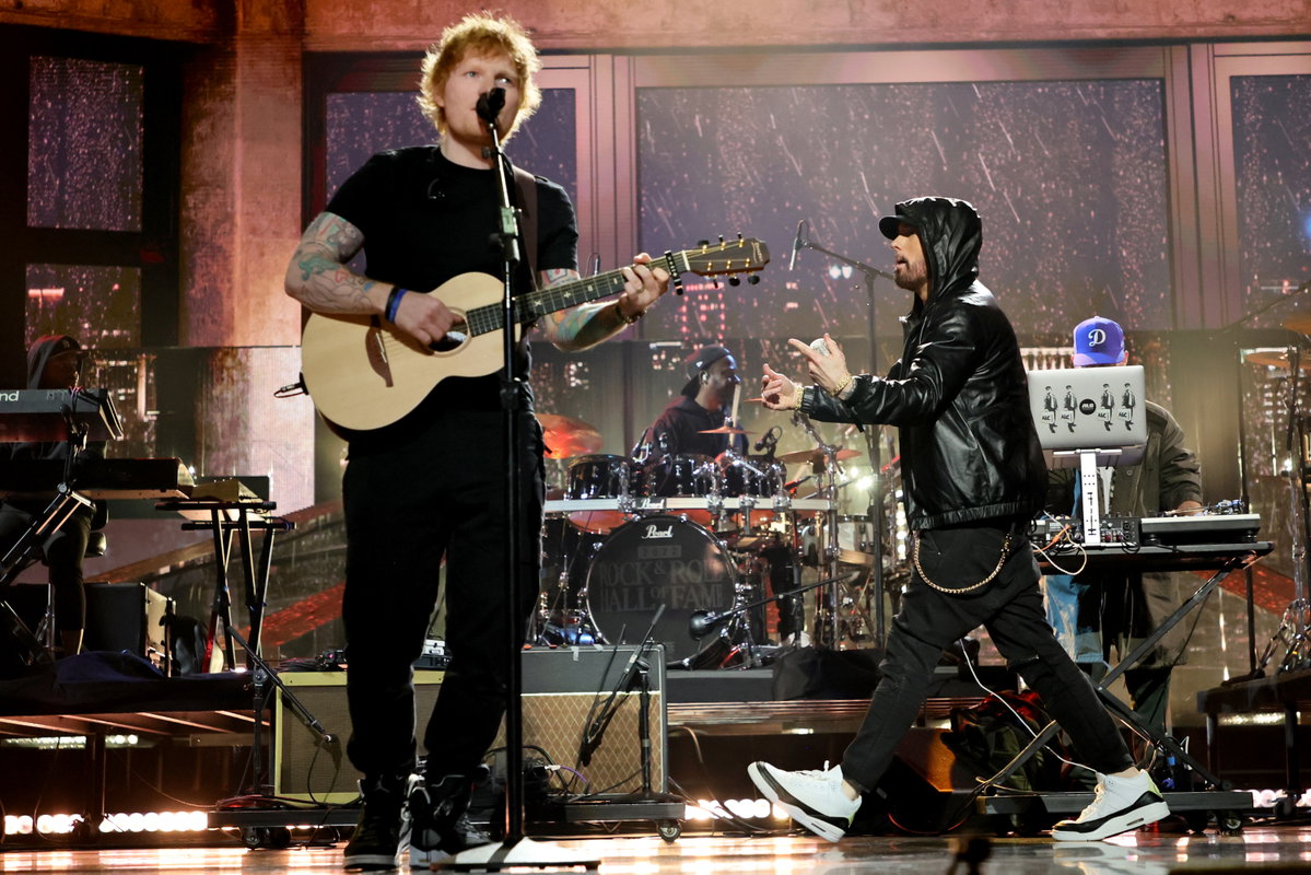 Ed Sheeran und Eminem auf der Bühne