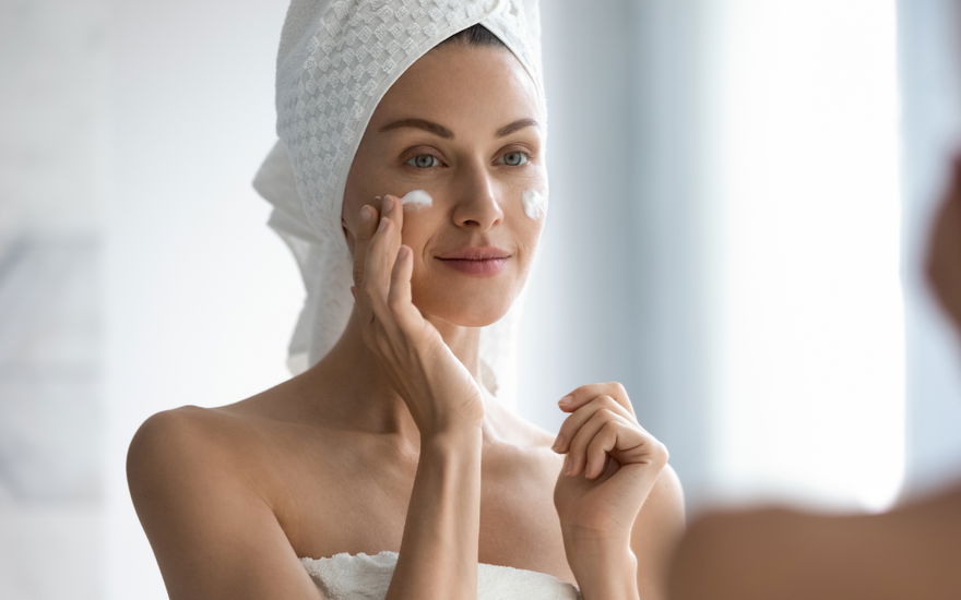 Anti-Aging: Diese Creme für Frauen ab 50 sorgt für ein spürbar gestrafftes Hautbild