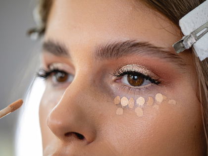 TikTok-Trend 2023: "Ombré Concealer" ist der Wundertrick gegen müde Augen