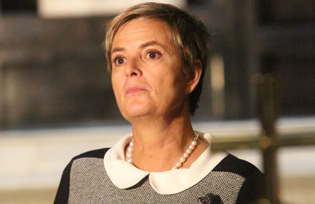 Gloria von Thurn und Taxis guckt bedrueckt