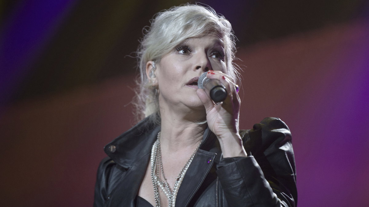 Ina Müller sieht erschrocken aus