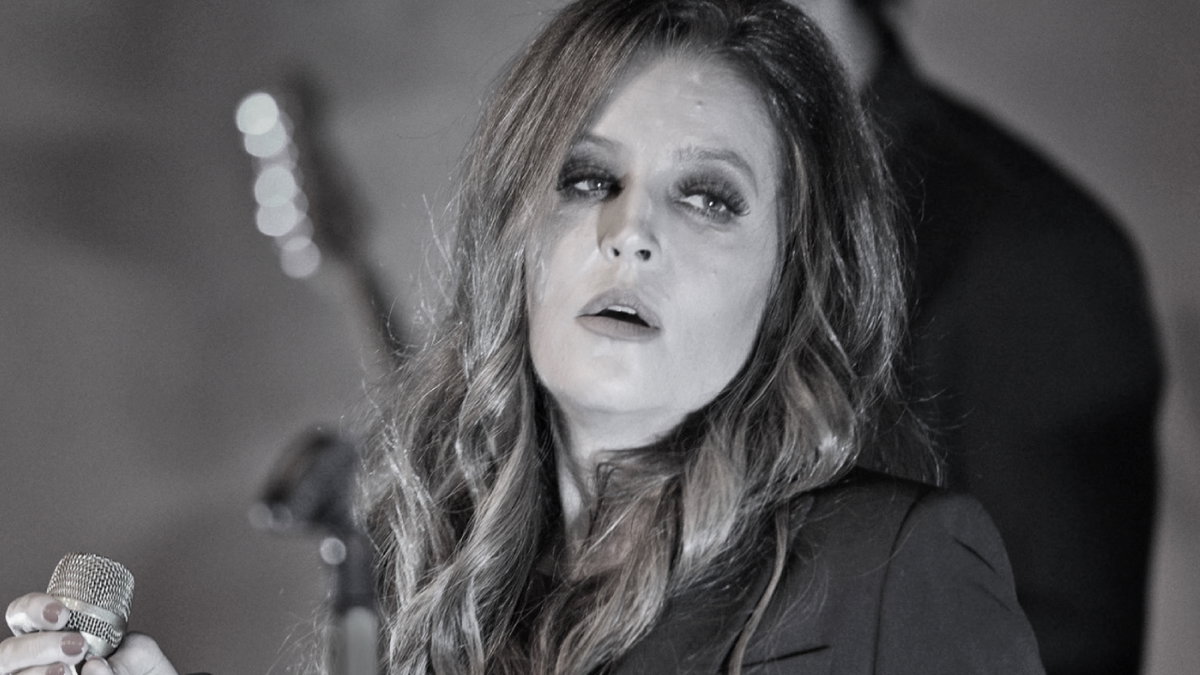 Lisa Marie Presley ausgegraut