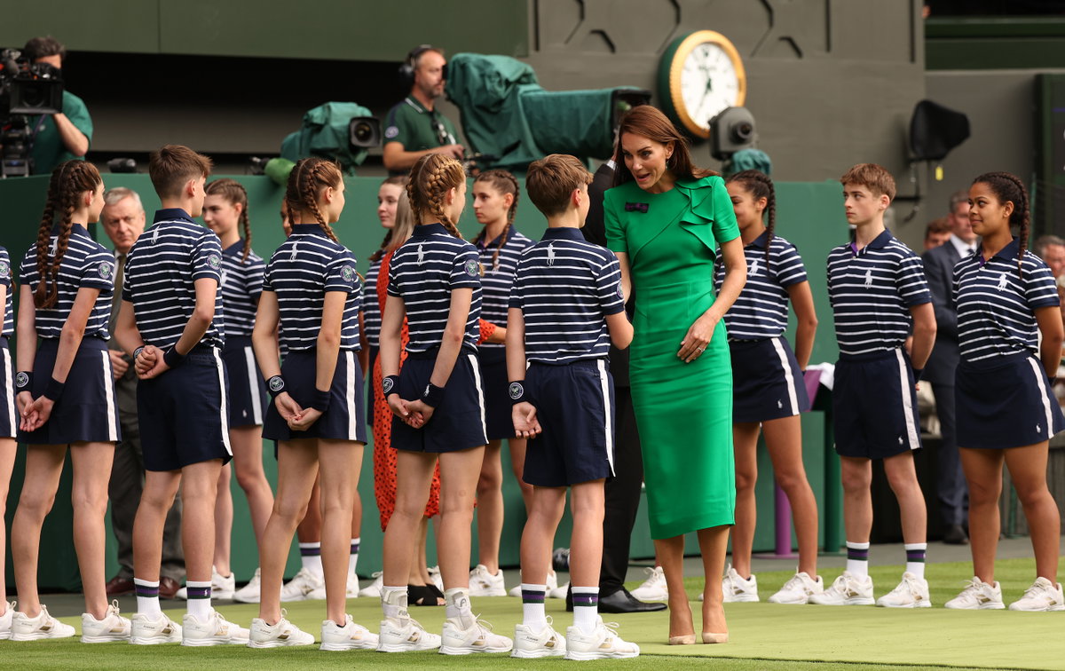 Prinzessin Kate bei "Meet and Greet" der Ballkinder in Wimbledon, Juli 2023