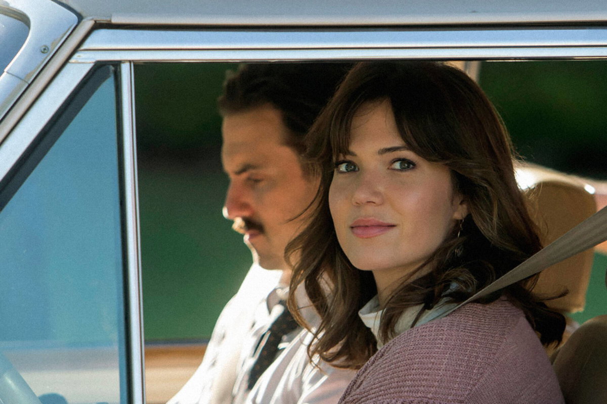 Mandy Moore sitzt bei "This Is Us" im Auto