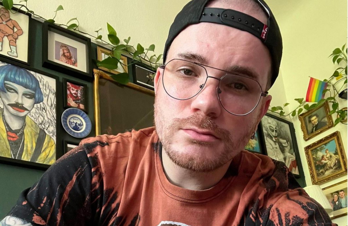 Tim K. nicht als Dragqueen Bambi Mercury mit Brille Selfie
