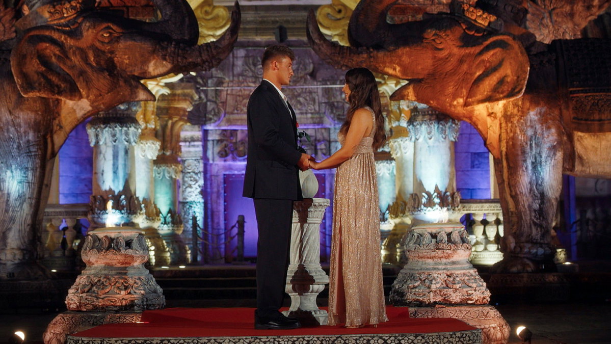 "Bachelorette" 2023 Finale: Jennifer Saro und Fynn Lukas Kunz bei letzter Rose
