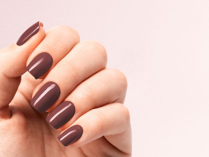 Nagellack-Trend 2023: Teddy Nails sind diesen Herbst angesagt