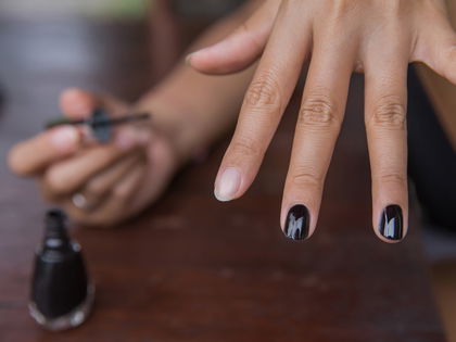 Nagellack-Trend 2023: Diese Herbst-Maniküre dauert nur 5 Minuten