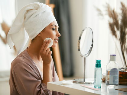 Unreine Haut ab 40: Die 3 besten Produkte gegen Spätakne