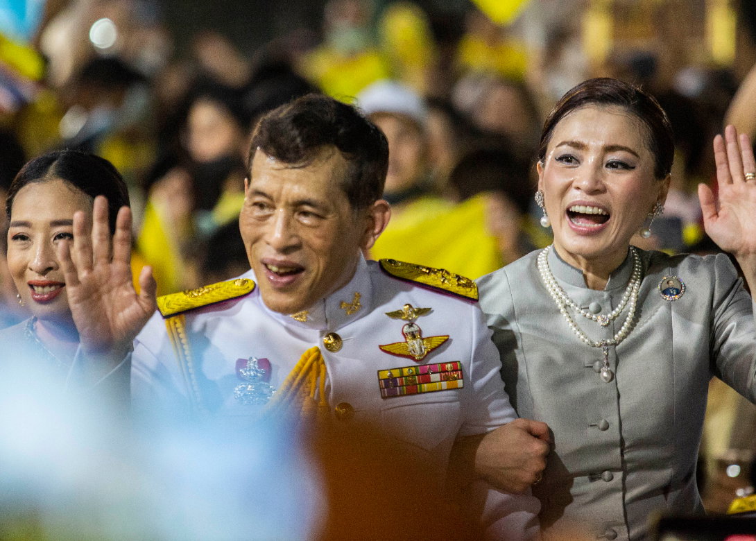 Thailands König Vajiralongkorn und Königin Suthida