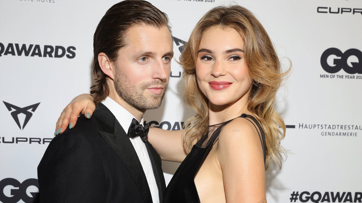 Marcus Butler und Stefanie Giesinger posieren zusammen