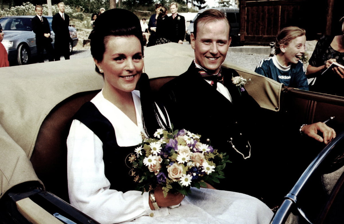 Margrét Gudmundsdottir und Alexander Ferner bei ihrer Hochzeit.
