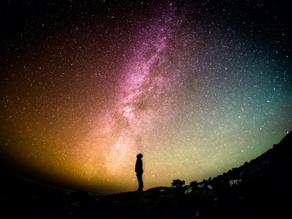 Rückläufige Planeten 2023: So kommst du durch die Retrogades