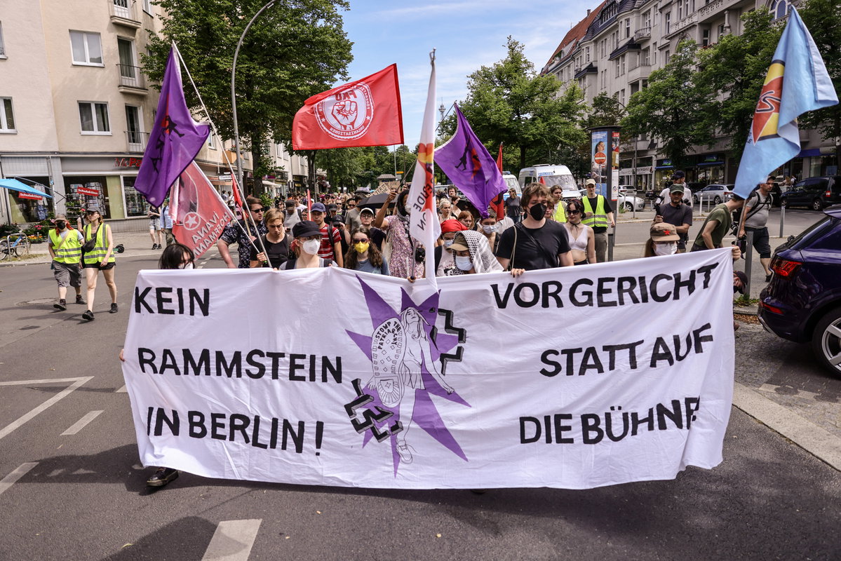 Rammstein-Protest in Berlin