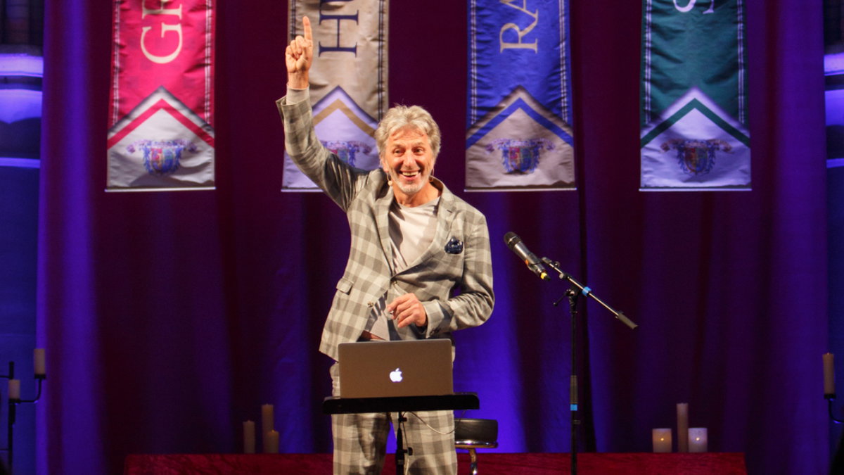 Rufus Beck bei einer "Harry Potter"-Lesung