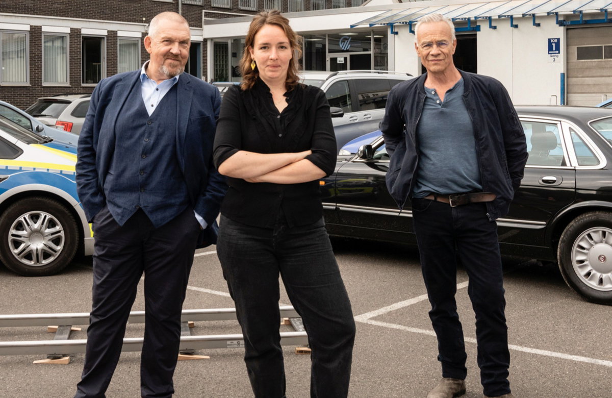 Dietmar Bär und Klaus J. Behrendt mit Regisseurin Charlotte Rolfes beim Dreh zum Kölner Tatort "Pyramide".